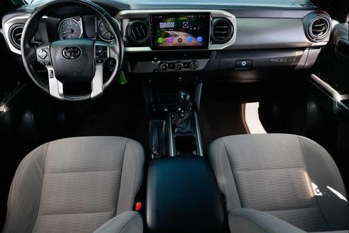 2016 Toyota Tacoma SR5