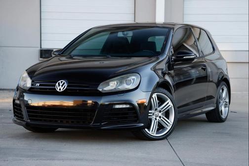 2012 Volkswagen Golf R 4-Door w/DCC & Navigation