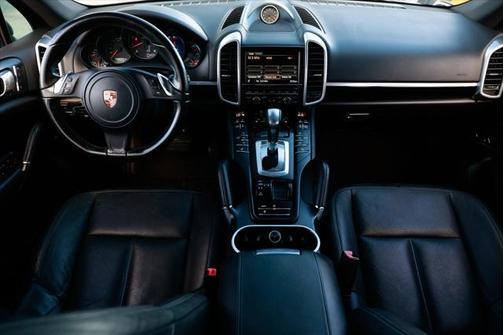 2014 Porsche Cayenne Platinum Edition