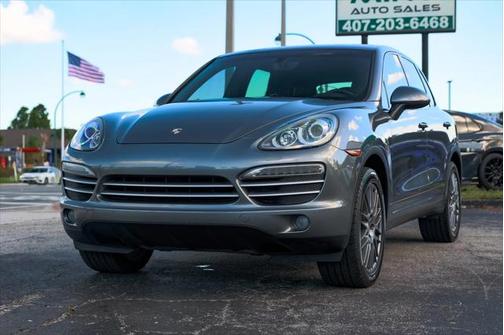 2014 Porsche Cayenne Platinum Edition