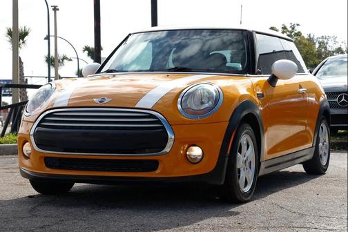 2015 MINI Hardtop Cooper