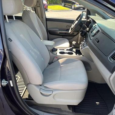 2020 Kia Sedona LX