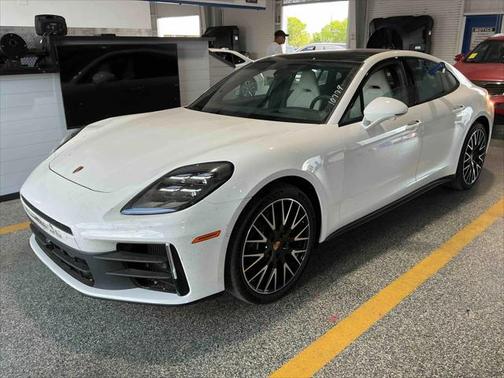 2025 Porsche Panamera PREMIUM