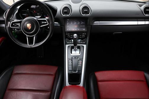 2019 Porsche 718 Cayman 