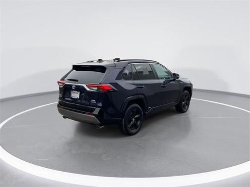 2020 Toyota RAV4 Hybrid SE