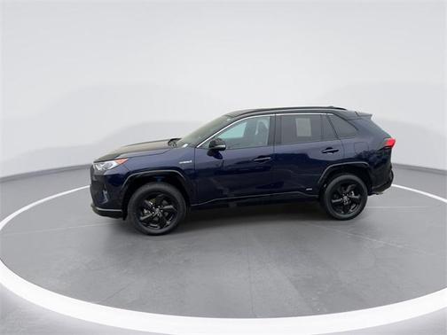 2020 Toyota RAV4 Hybrid SE