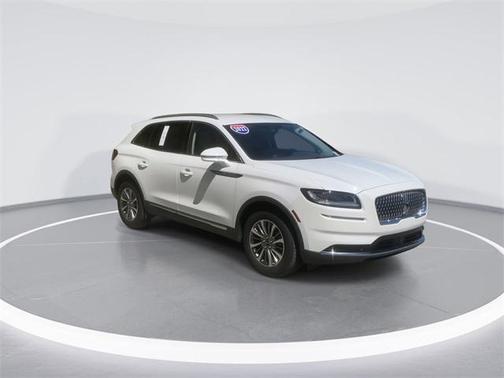 2022 Lincoln Nautilus Standard
