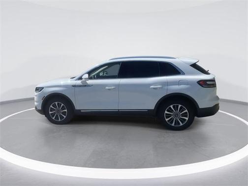 2022 Lincoln Nautilus Standard