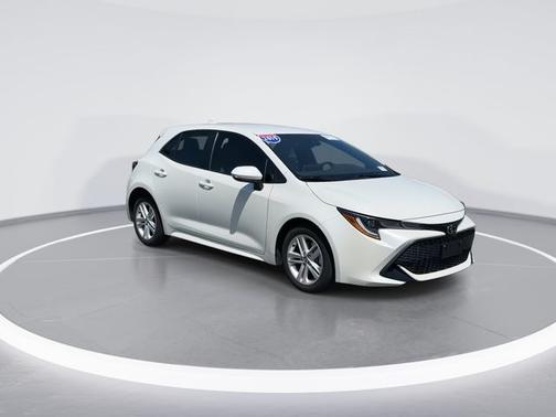 White 2019 Toyota Corolla