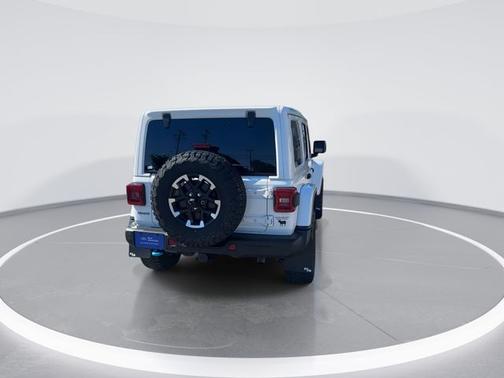 White 2024 Jeep Wrangler RUBICON