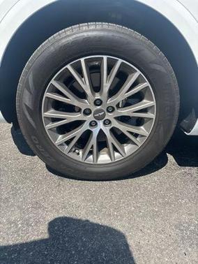 White 2024 Genesis GV80 2.5T
