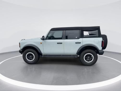CACTUS GRAY 2023 Ford Bronco