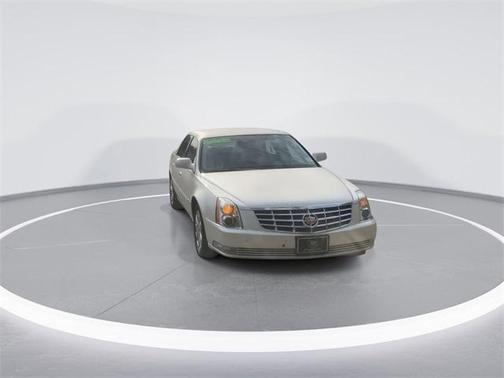 2008 Cadillac DTS Base