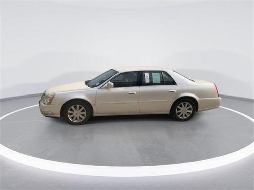2008 Cadillac DTS Base