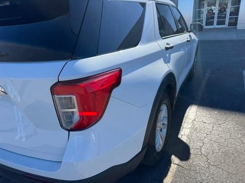 2021 Ford Explorer BASE