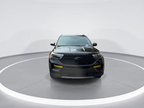 AGATE BLACK METALLIC 2023 Ford Explorer XLT