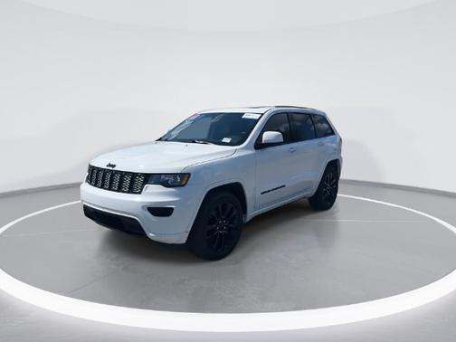 White 2020 Jeep Grand Cherokee LAREDO