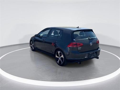 2017 Volkswagen Golf GTI 2.0T S 4-Door