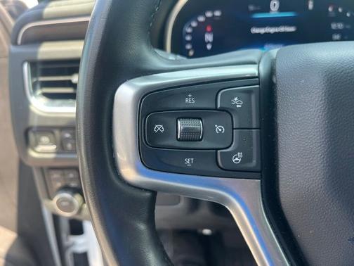 White 2024 Chevrolet Suburban LT