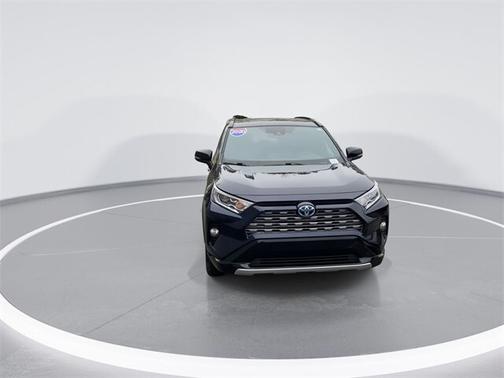 2020 Toyota RAV4 XSE