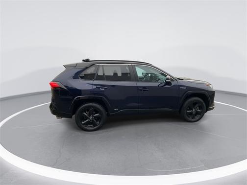 2020 Toyota RAV4 XSE