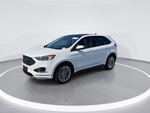 STAR WHITE 2024 Ford Edge TITANIUM