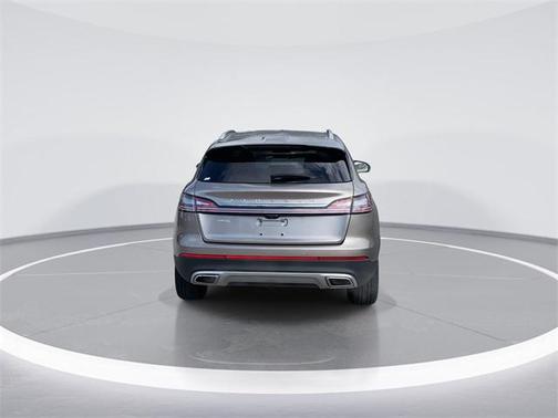 2021 Lincoln Nautilus Standard