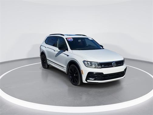 2020 Volkswagen Tiguan 2.0T SE R-LINE BLACK