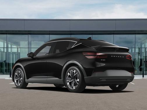 Vik Black 2025 Genesis GV60