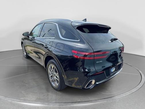 Black 2025 Genesis GV70 2.5T