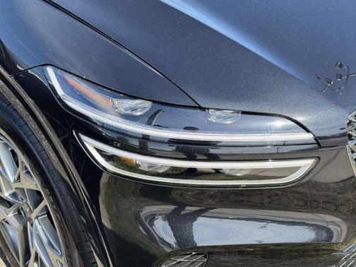 Black 2025 Genesis GV70 2.5T