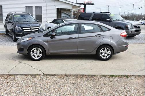 2014 Ford Fiesta SE