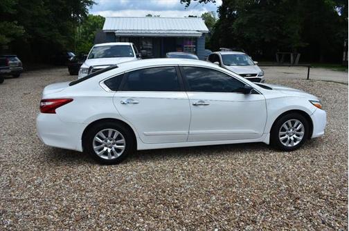 2017 Nissan Altima 2.5 S