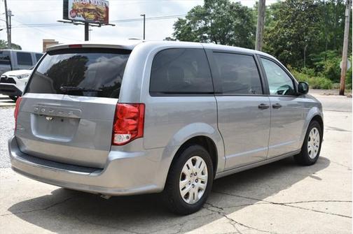 2020 Dodge Grand Caravan SE