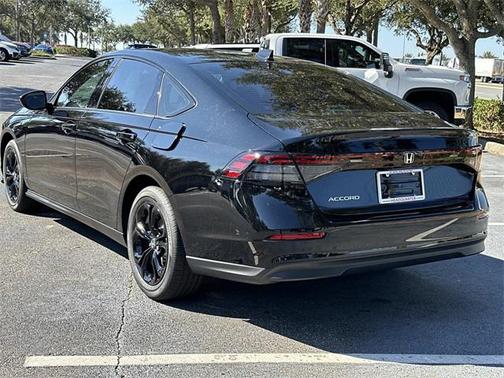 2025 Honda Accord Sport SE 1.5T