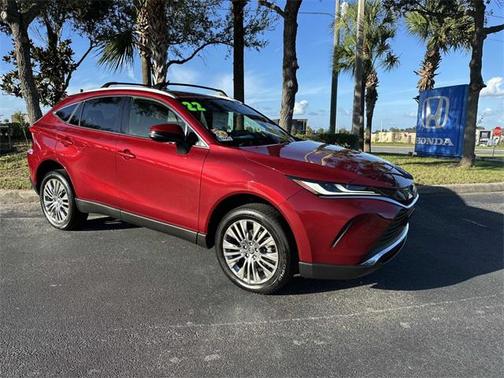 2022 Toyota Venza XLE