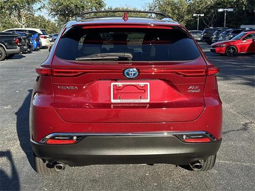 2022 Toyota Venza XLE
