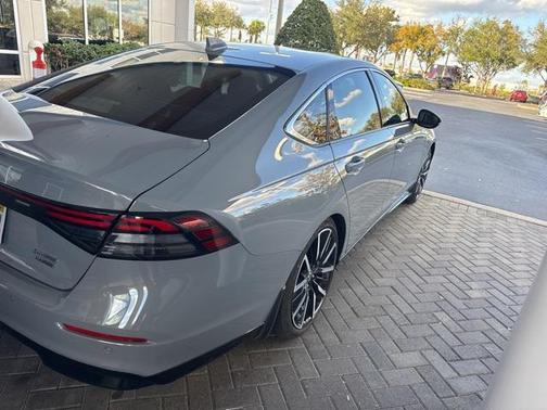 2023 Honda Accord Hybrid Touring