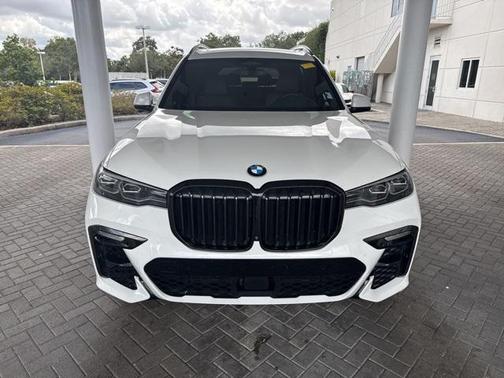 2021 BMW X7 xDrive40i