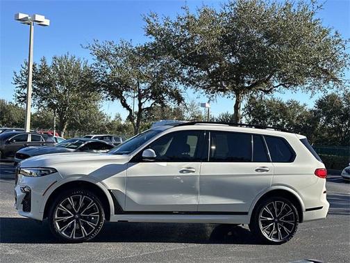 2021 BMW X7 xDrive40i