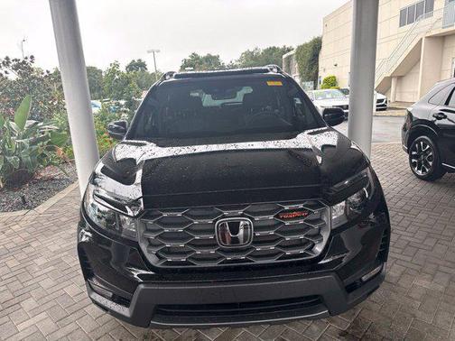 Crystal Black Pearl 2023 Honda Passport TrailSport