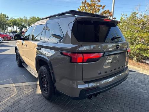 2025 Toyota Sequoia Base