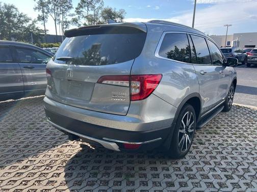 2022 Honda Pilot Elite