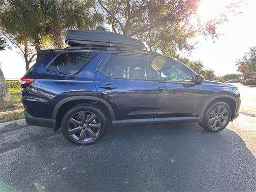 2023 Honda Pilot Sport