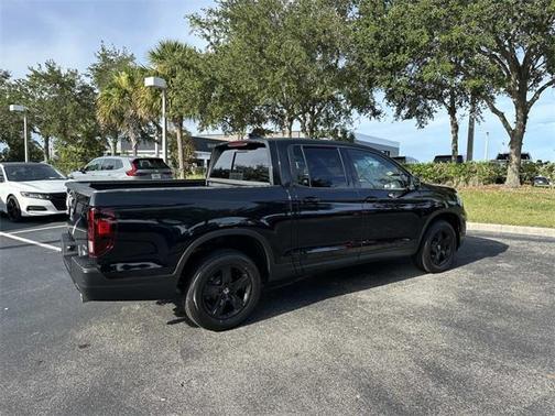 2022 Honda Ridgeline Black