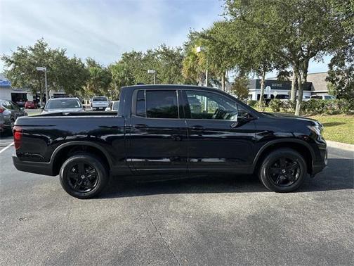2022 Honda Ridgeline Black
