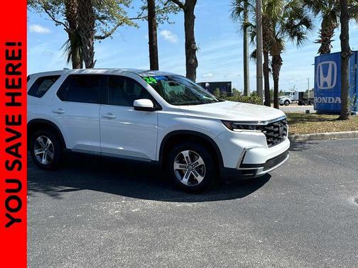 Platinum White 2024 Honda Pilot EX-L