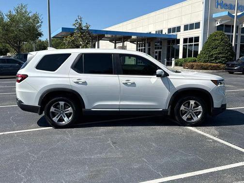 Platinum White 2024 Honda Pilot EX-L