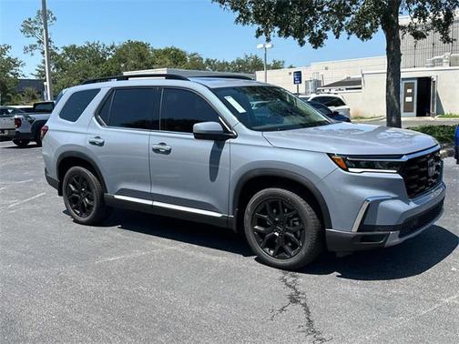 2025 Honda Pilot Touring 8-Passenger