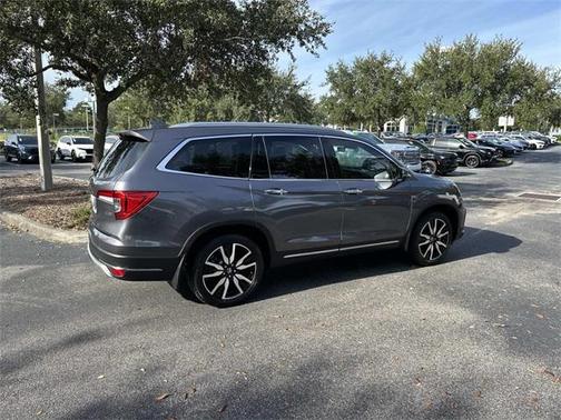 2021 Honda Pilot Touring 8-Passenger